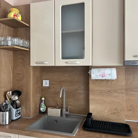 Ema - Summer Oasis Apartament